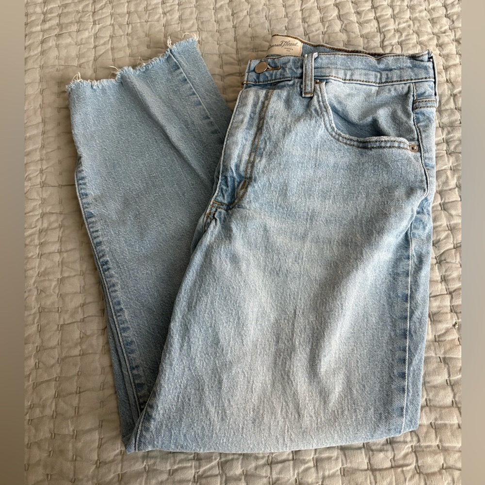 Universal Thread Light Blue Denim Jeans